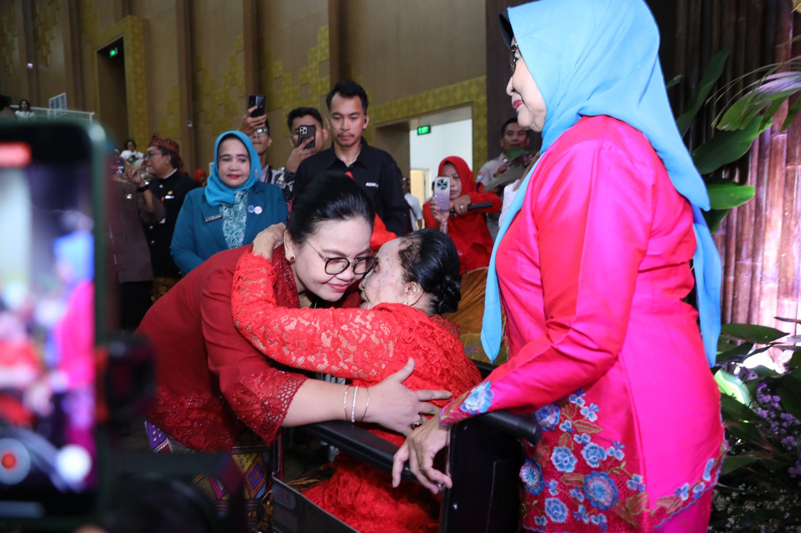 Pemkot Semarang peringati Hari Kartini dengan tema Semangat Kartini, Inspirasi Lintas Generasi. Perempuan Berdaya, Semarang Semakin Hebat. (dok Pemkot Semarang)