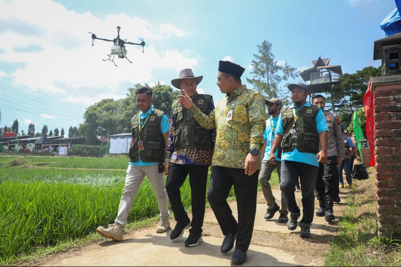 Wakil Gubernur Jawa Tengah, Taj Yasin saat saat membuka gelaran PADI Jawa Tengah 2026. (dok Pemprov Jateng)