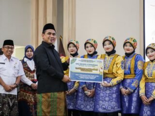 Raih Juara Internasional, Wagub Jateng Apresiasi Prestasi Tim Ratoeh Jaroeh SMAN 4 Kota Semarang