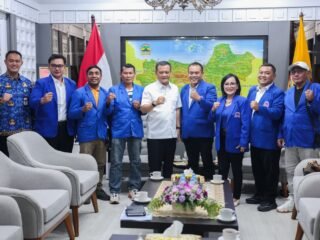 Gubernur Jawa Tengah Ahmad Luthfi saat menerima audiensi dari DPW ATI Jawa Tengah di kantornya. (dok Pemprov Jateng)