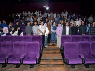 Ajak Anak-anak Yatim Nobar Children of Heaven, Wali Kota Agustina Hadirkan Semangat untuk Meraih Mimpi