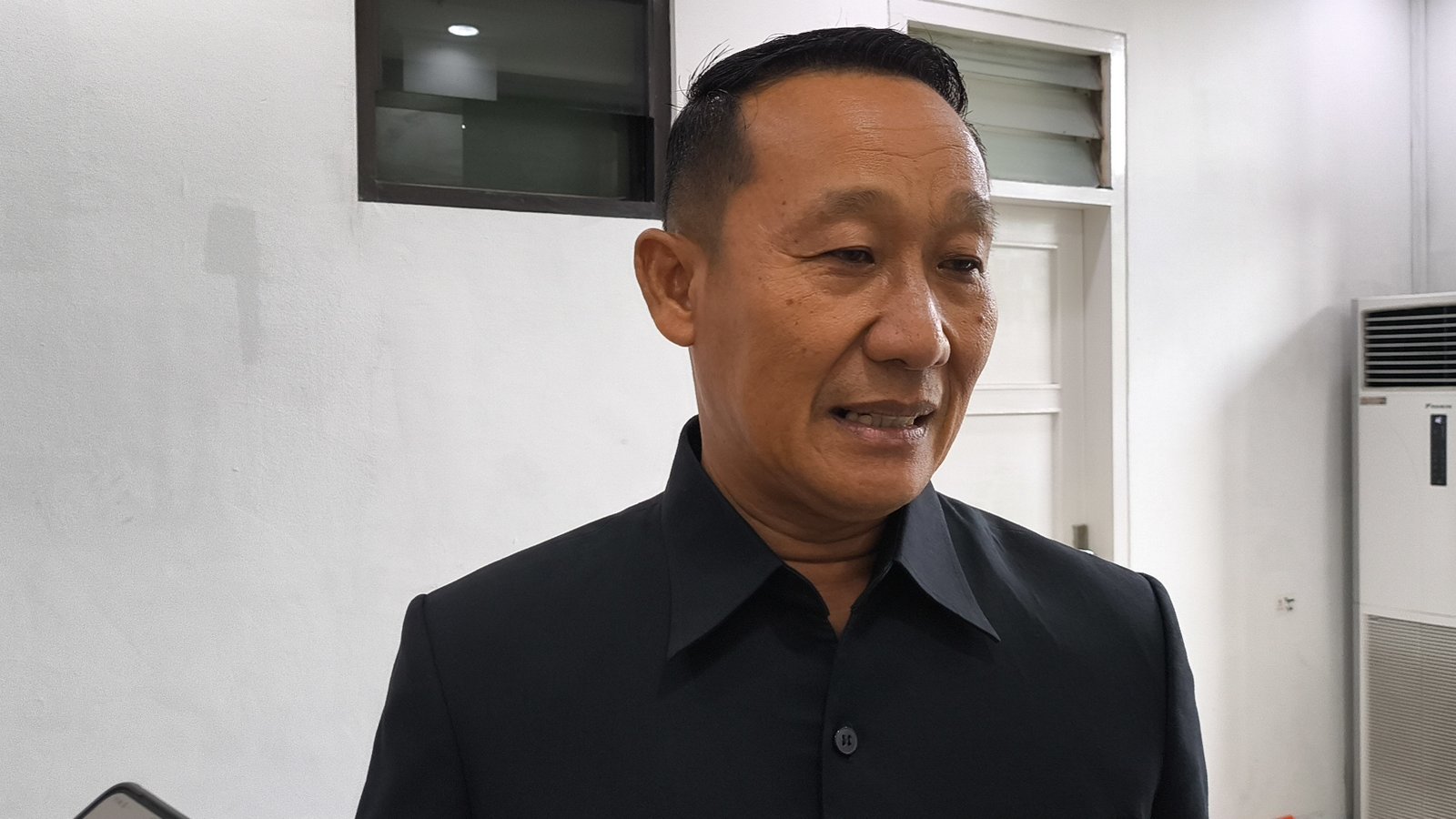 Ketua DPRD Kota Semarang, Kadar Lusman saat di wawamcarai. (dok Alan Henry)