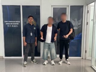 Imigrasi Semarang Deportasi Dua Warga Negara Tiongkok karena Penyalahgunaan Izin Tinggal